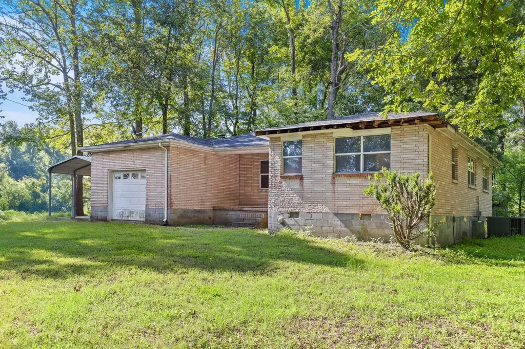 2262 Pleasant View Road Pleasant View TN 37146