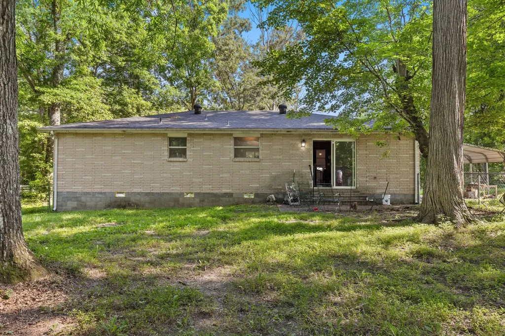 2262 Pleasant View Road Pleasant View TN 37146