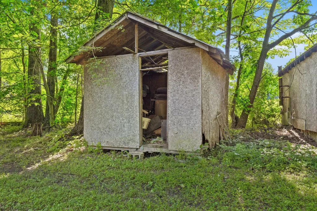 2262 Pleasant View Road Pleasant View TN 37146