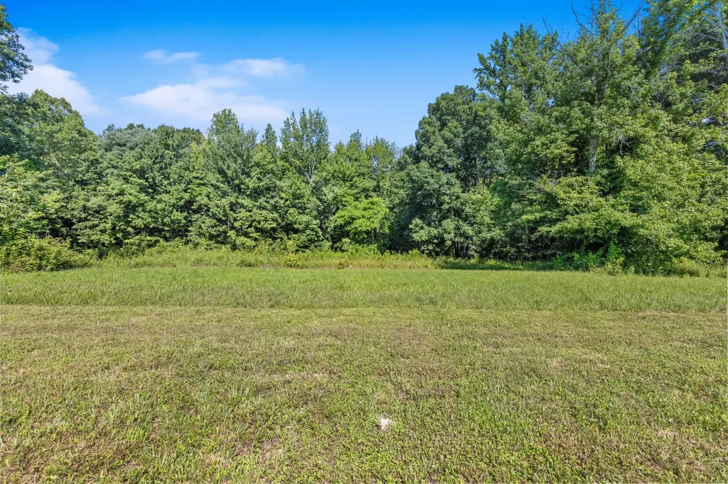 2262 Pleasant View Road Pleasant View TN 37146