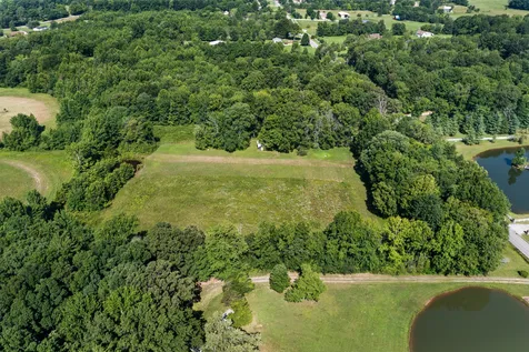 2262 Pleasant View Road Pleasant View TN 37146