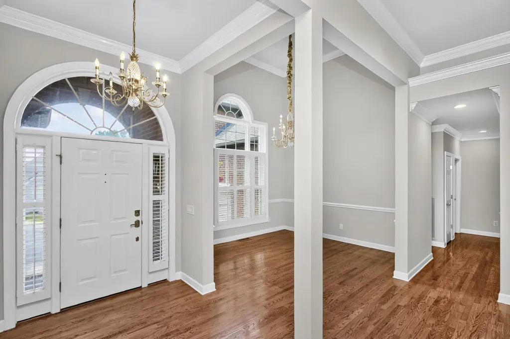 104 Stoneway Hendersonville TN 37075