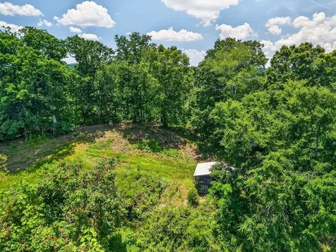 99 Judkins Lane Hickman TN 38567