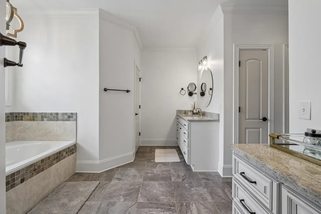 5751 Pinewood Road Franklin TN 37064