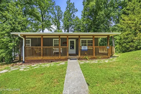 2106 Hickory Manor Road Sevierville TN 37862