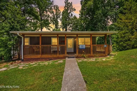 2106 Hickory Manor Road Sevierville TN 37862