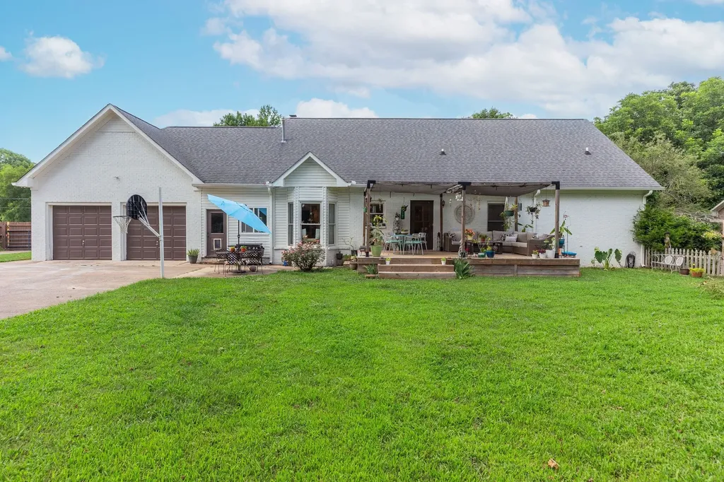 1181 Allen Road Murfreesboro TN 37129