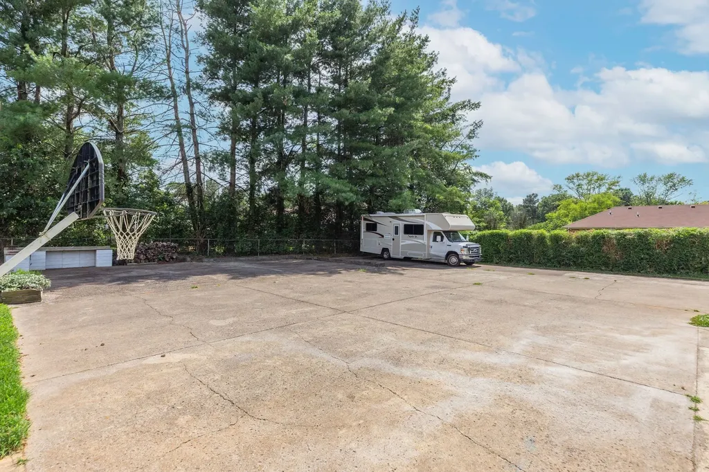 1181 Allen Road Murfreesboro TN 37129