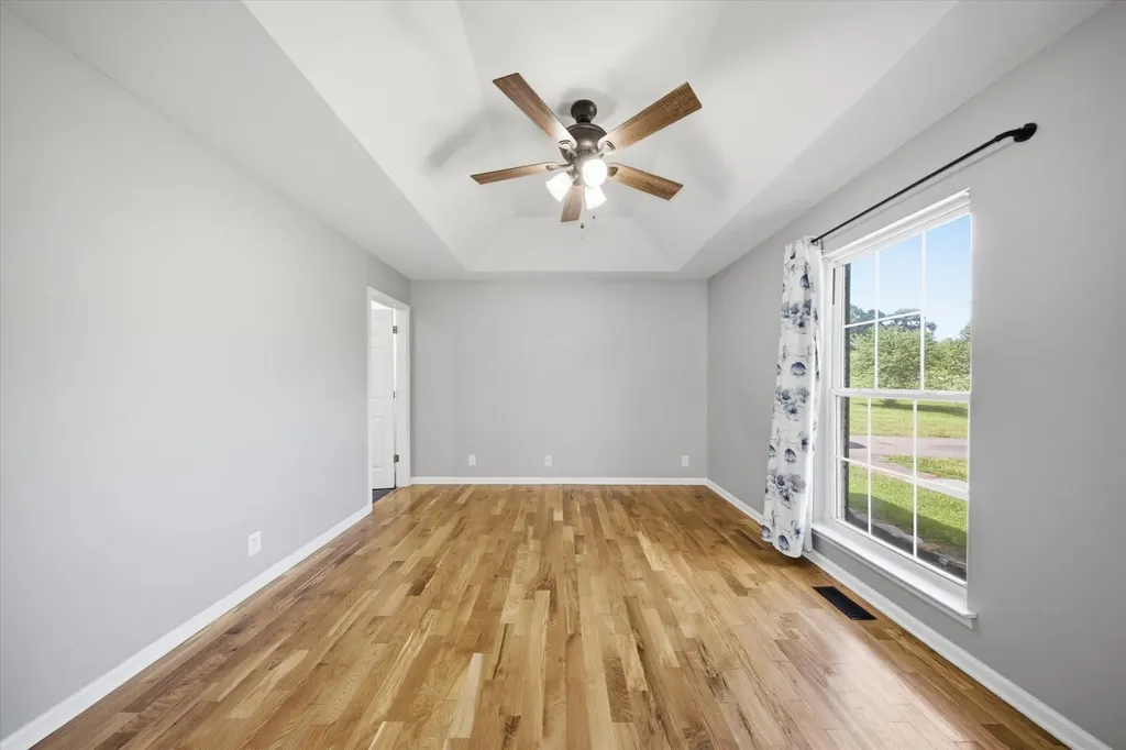 2068 Shawnee Lane Greenbrier TN 37073