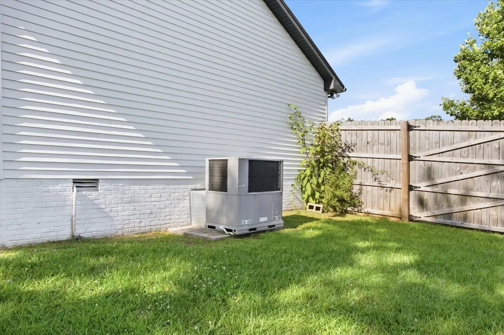 2068 Shawnee Lane Greenbrier TN 37073