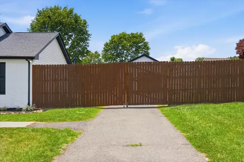 2068 Shawnee Lane Greenbrier TN 37073