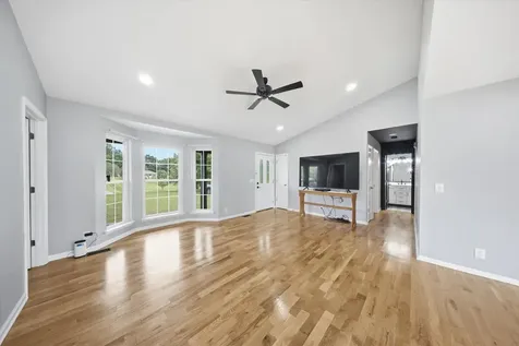 2068 Shawnee Lane Greenbrier TN 37073