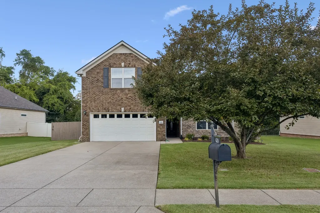 4524 Carly Court Murfreesboro TN 37128