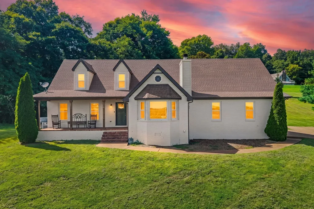 900 Dories Lane Lewisburg TN 37091