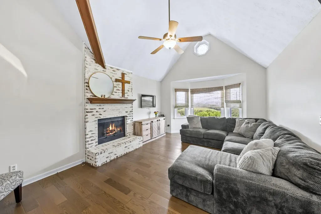 900 Dories Lane Lewisburg TN 37091