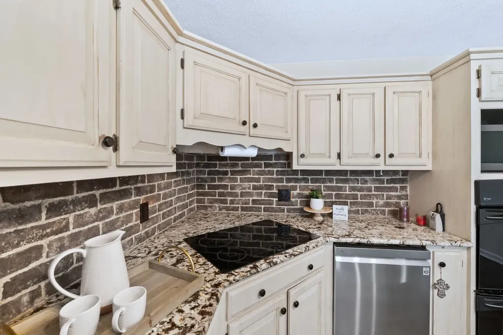 900 Dories Lane Lewisburg TN 37091