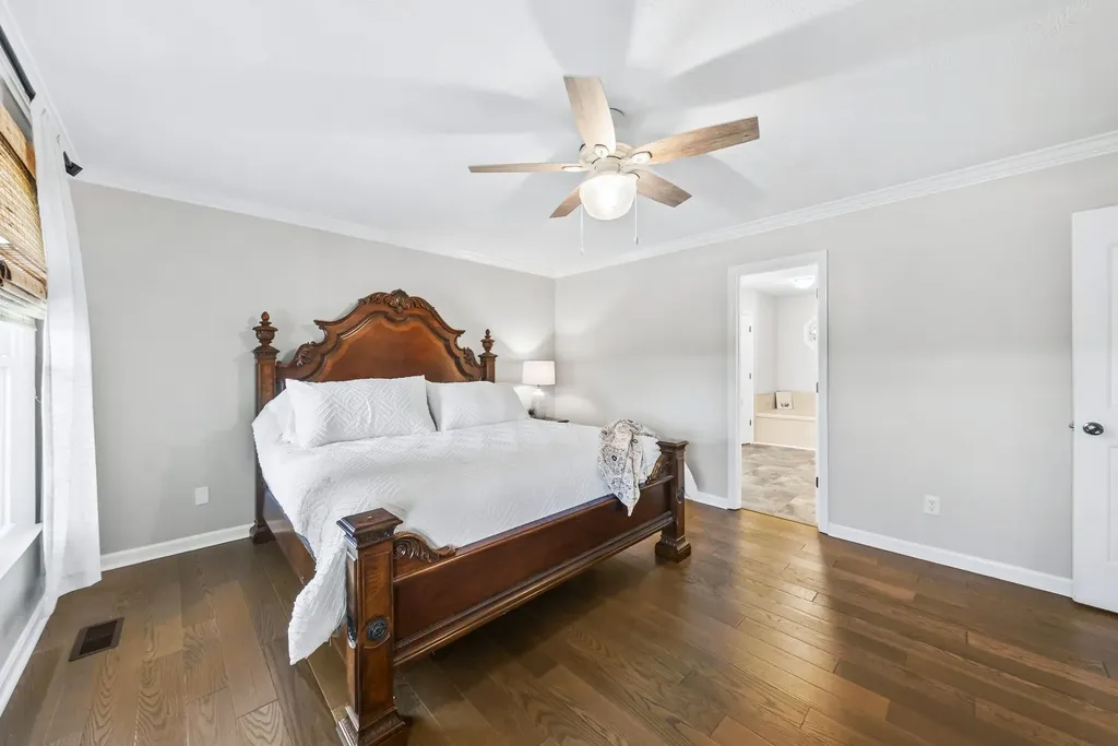 900 Dories Lane Lewisburg TN 37091