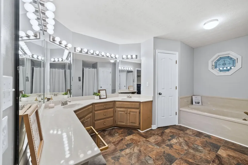 900 Dories Lane Lewisburg TN 37091