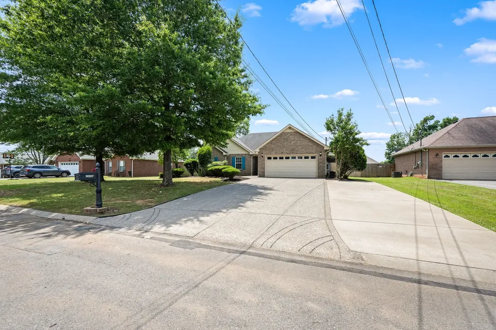 9007 Lomond Drive Smyrna TN 37167