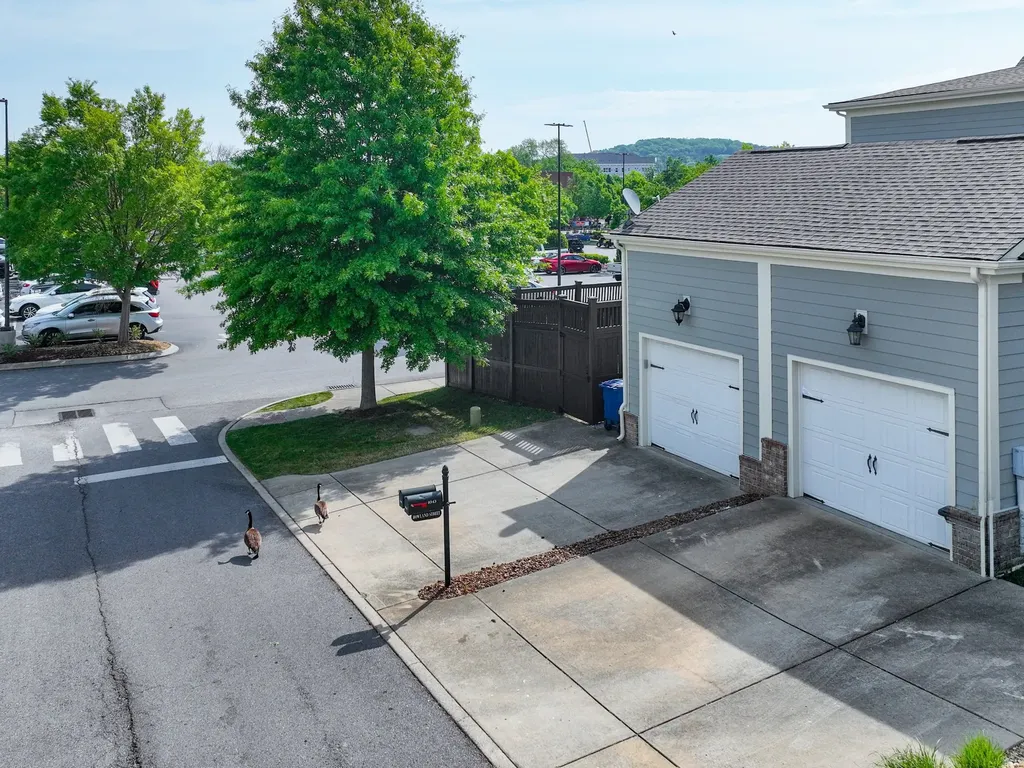 1043 Howland Street Franklin TN 37064