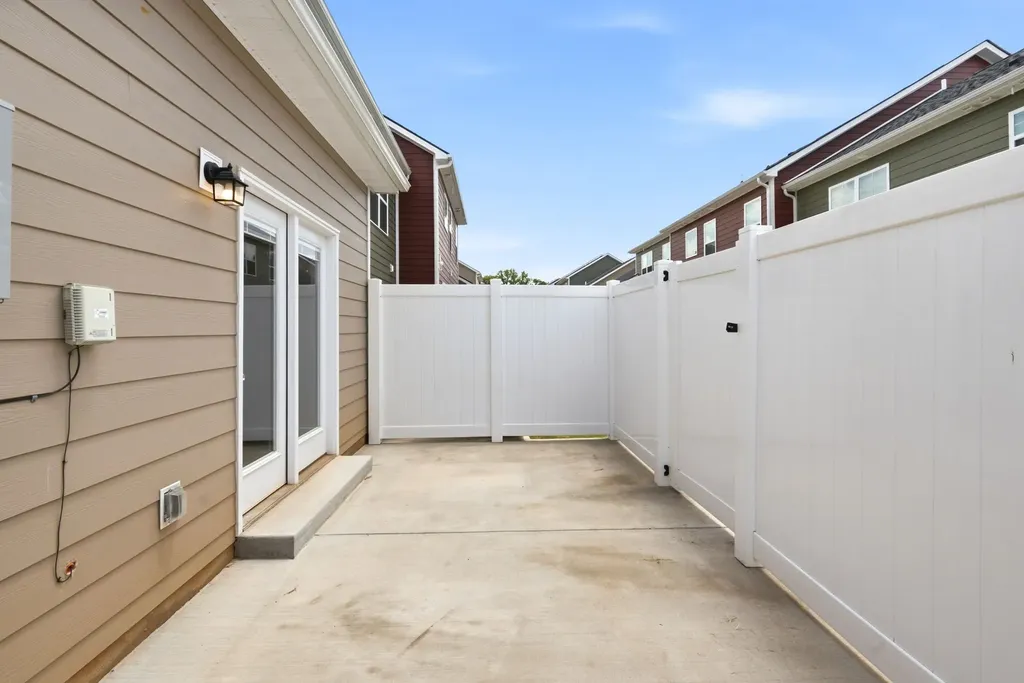 381 Ezra Street Pleasant View TN 37146