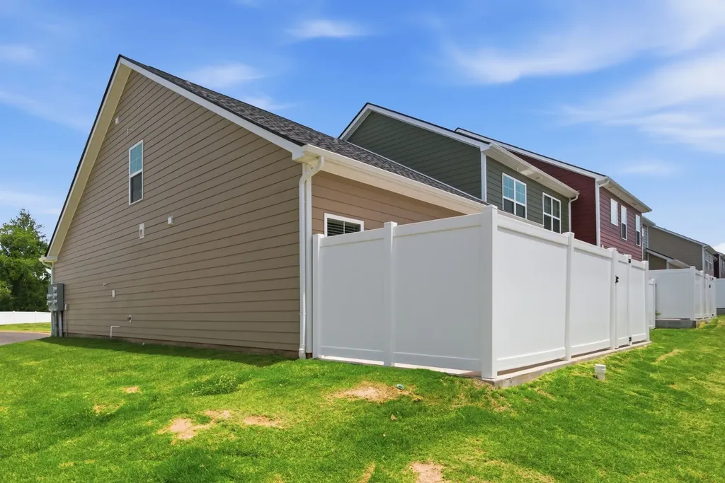 381 Ezra Street Pleasant View TN 37146