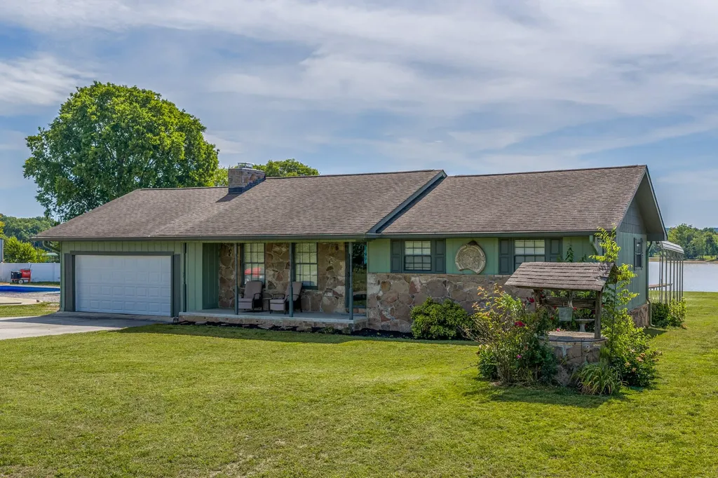 532 Housley Circle Dayton TN 37321