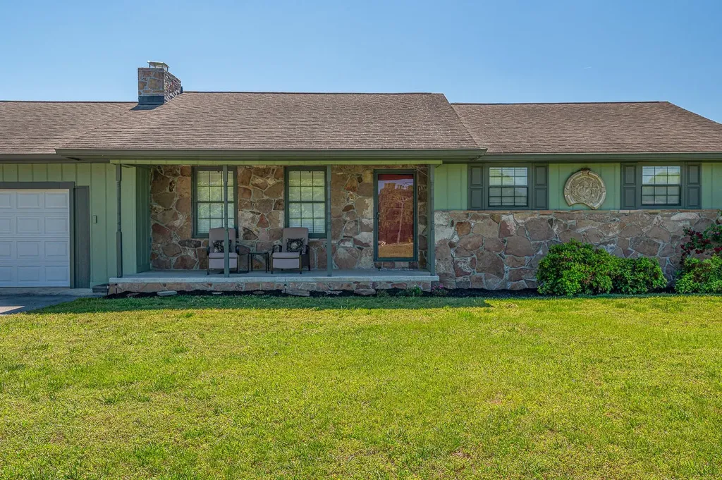 532 Housley Circle Dayton TN 37321