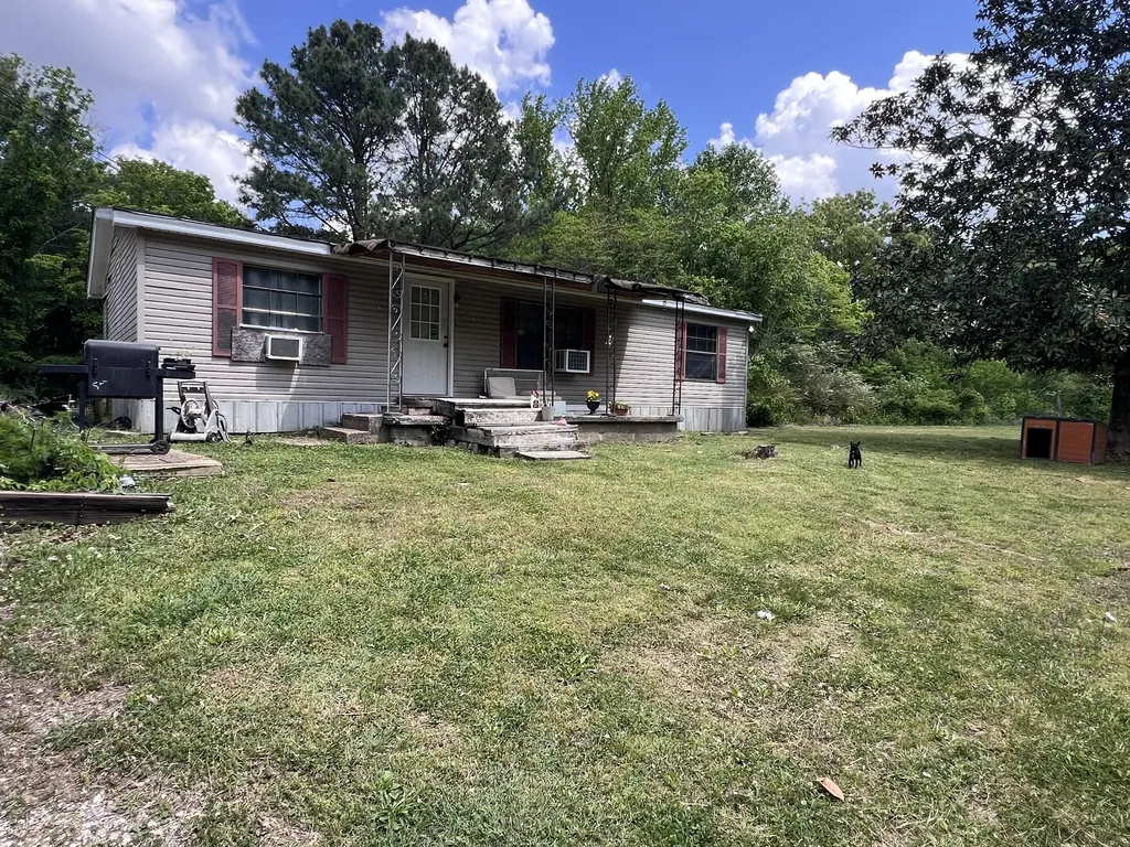 616 Powell Street Paris TN 38242