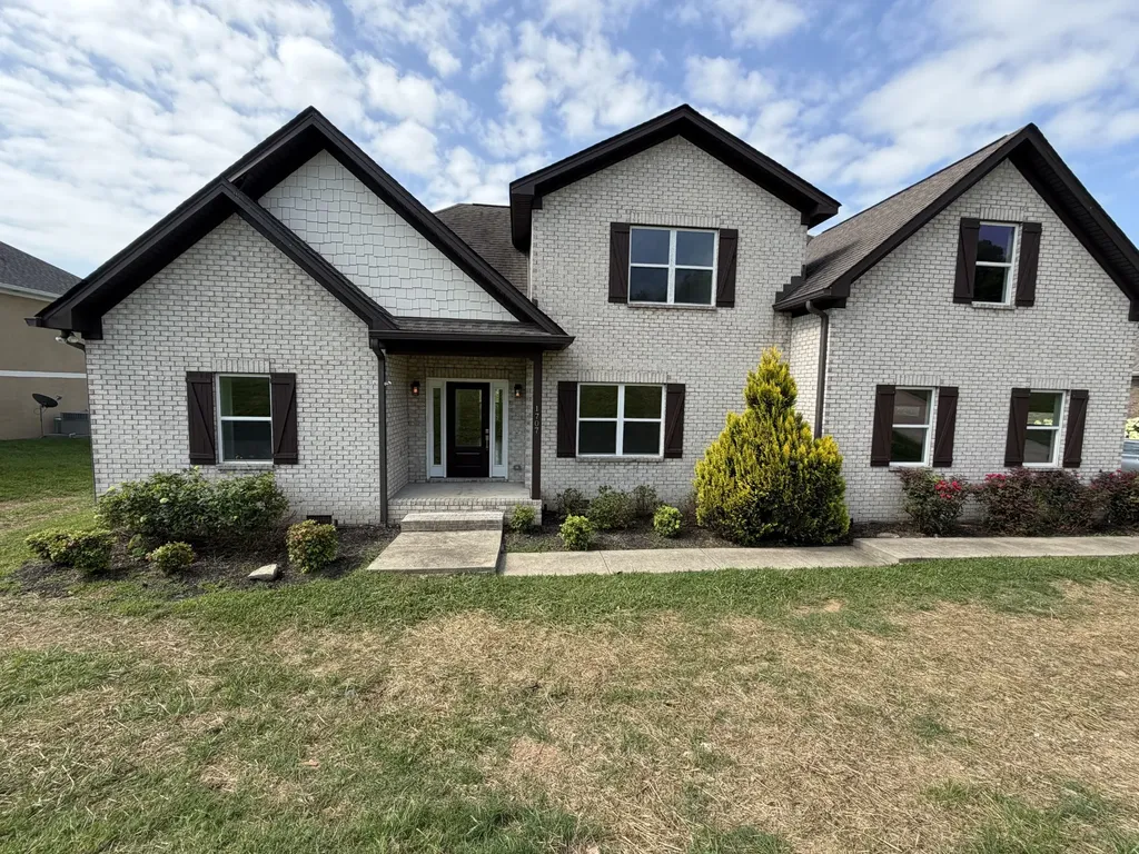 1707 Aster Drive Columbia TN 38401