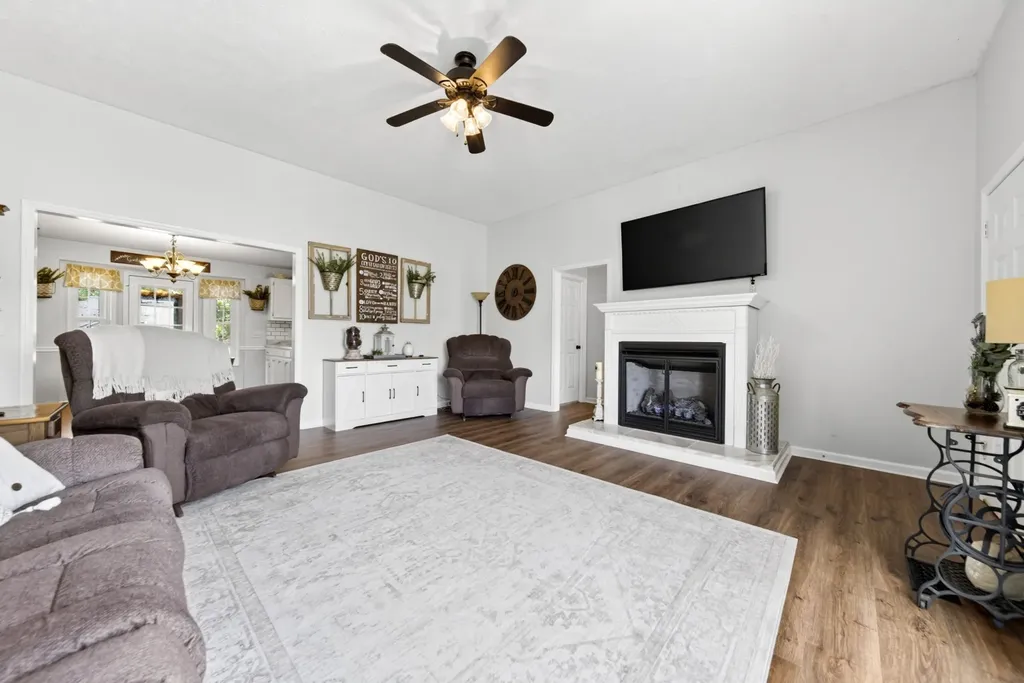 602 Highland Drive White House TN 37188
