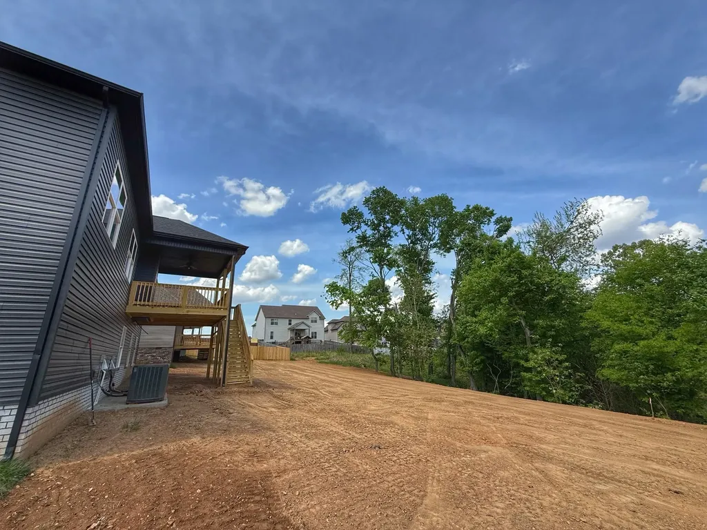 865 Burley Barn Road Clarksville TN 37042