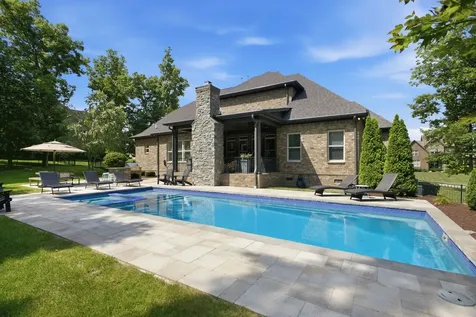 1807 Eaves Court Nolensville TN 37135