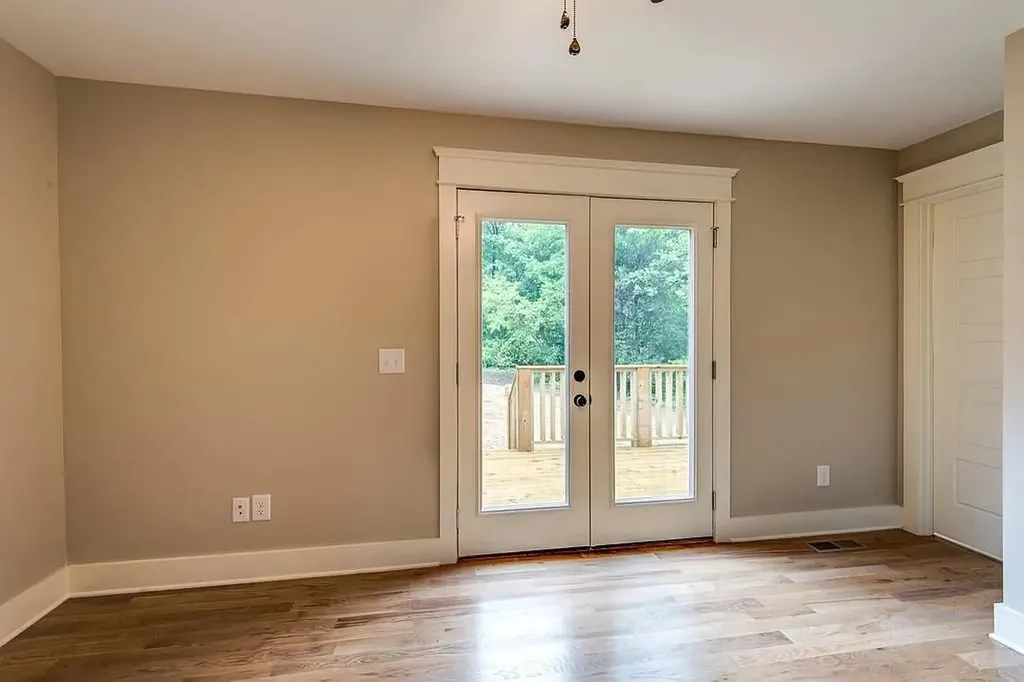 1660 Leatherwood Road White Bluff TN 37187