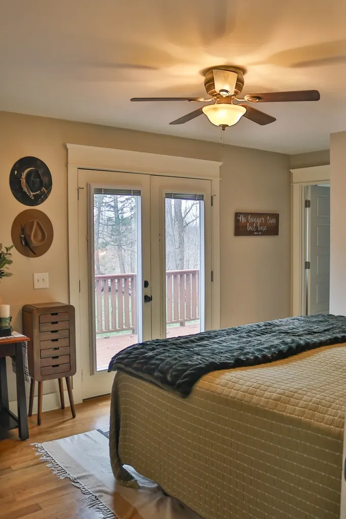 1660 Leatherwood Road White Bluff TN 37187