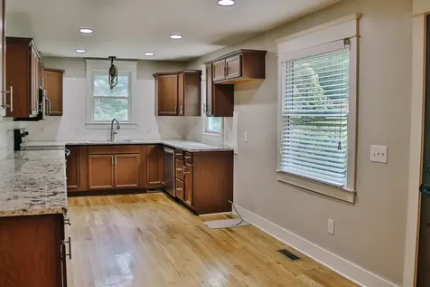 1660 Leatherwood Road White Bluff TN 37187