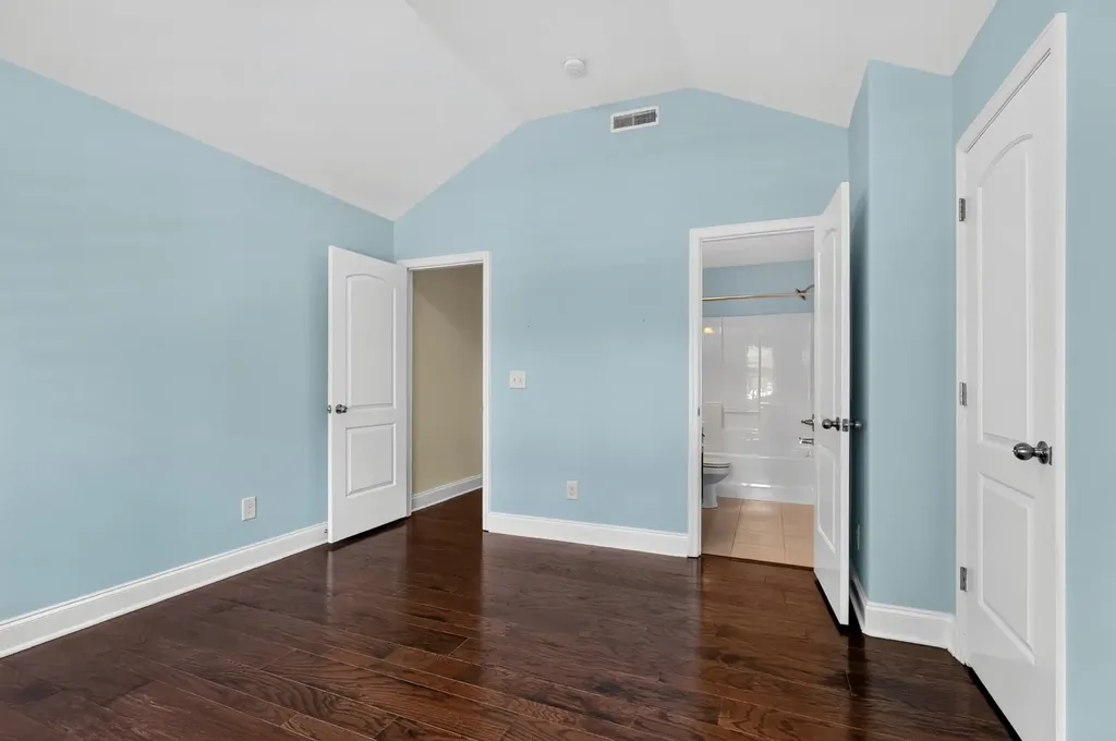2727 Wynthrope Hall Drive Murfreesboro TN 37129