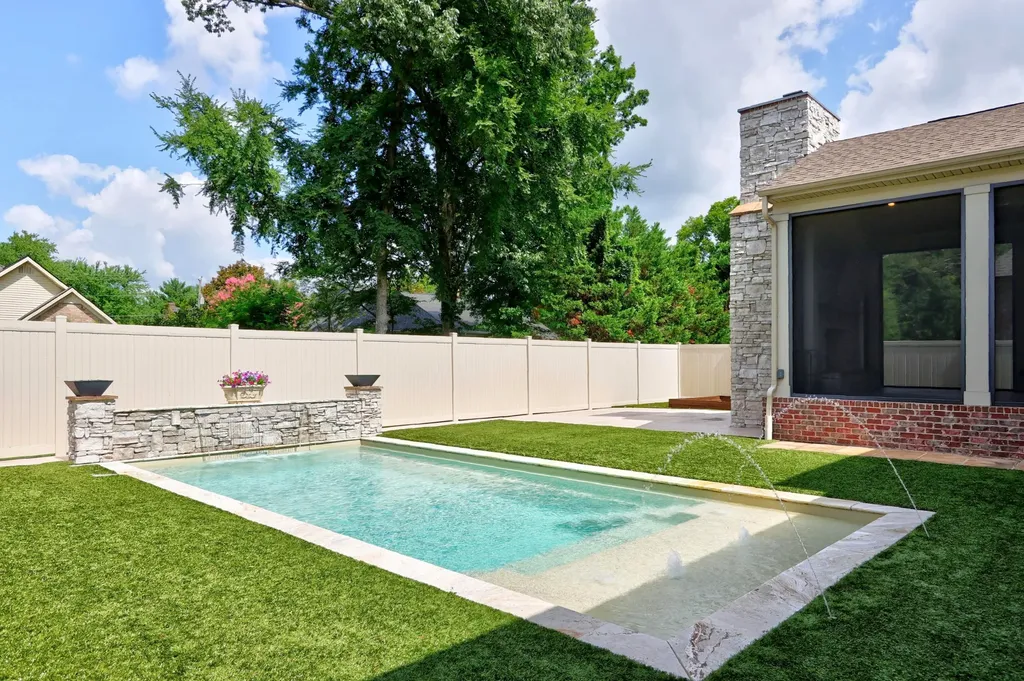 2727 Wynthrope Hall Drive Murfreesboro TN 37129