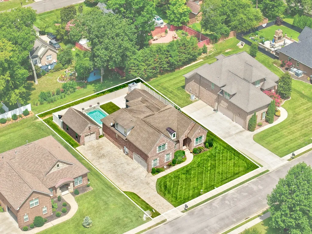 2727 Wynthrope Hall Drive Murfreesboro TN 37129