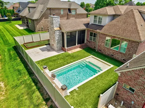 2727 Wynthrope Hall Drive Murfreesboro TN 37129
