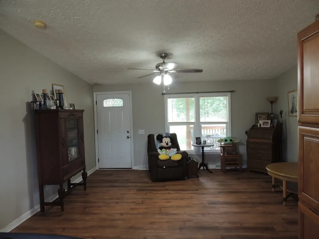 168 Lbj Drive Gallatin TN 37066