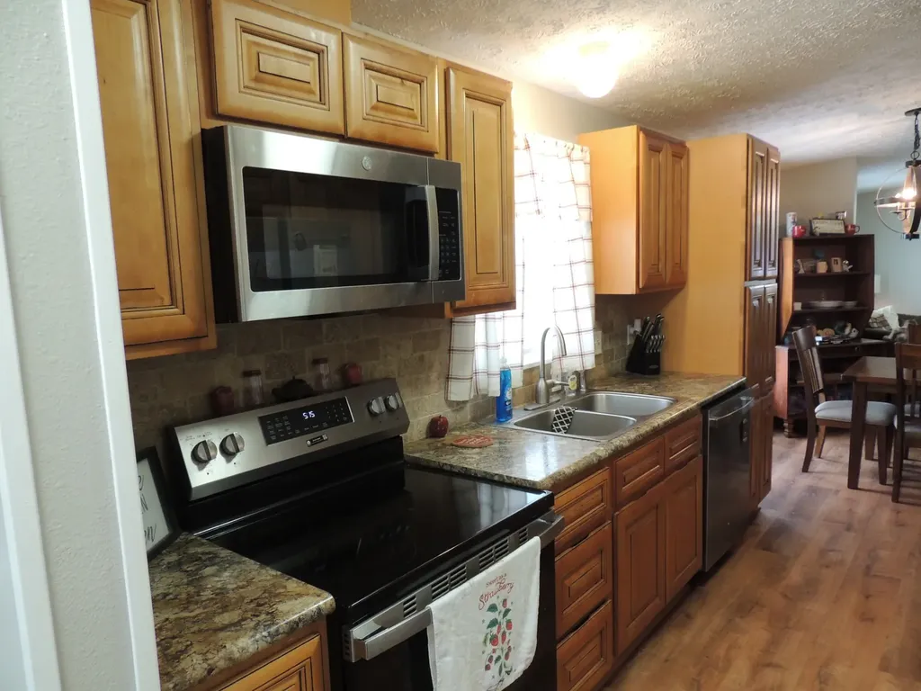 168 Lbj Drive Gallatin TN 37066