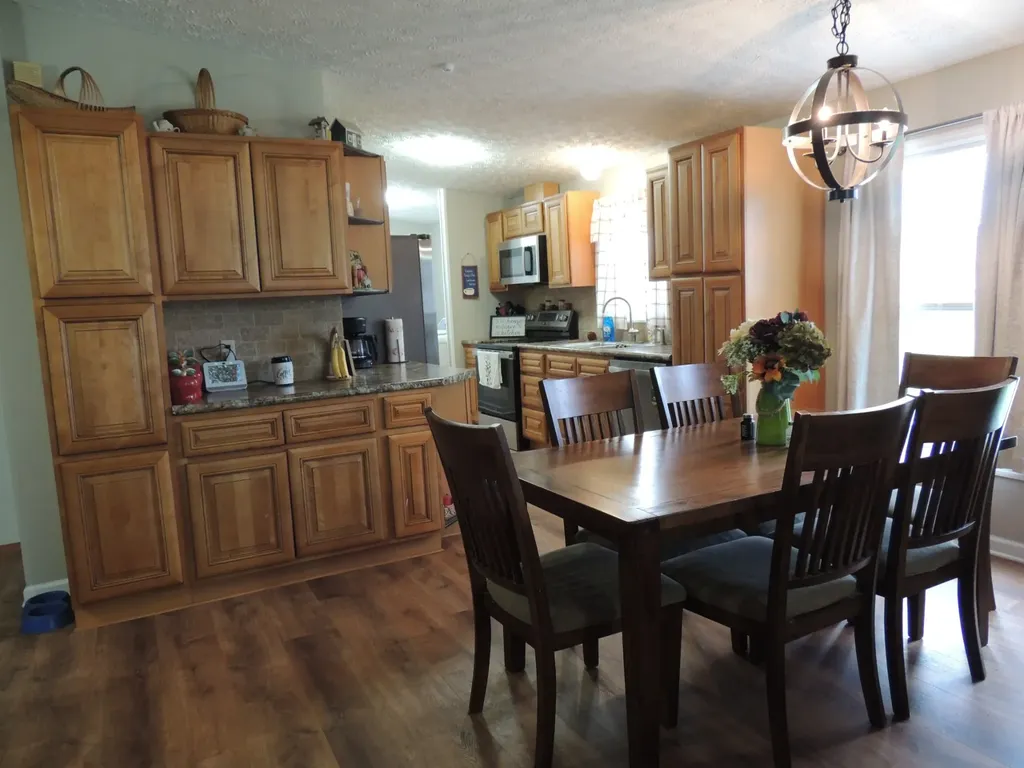 168 Lbj Drive Gallatin TN 37066