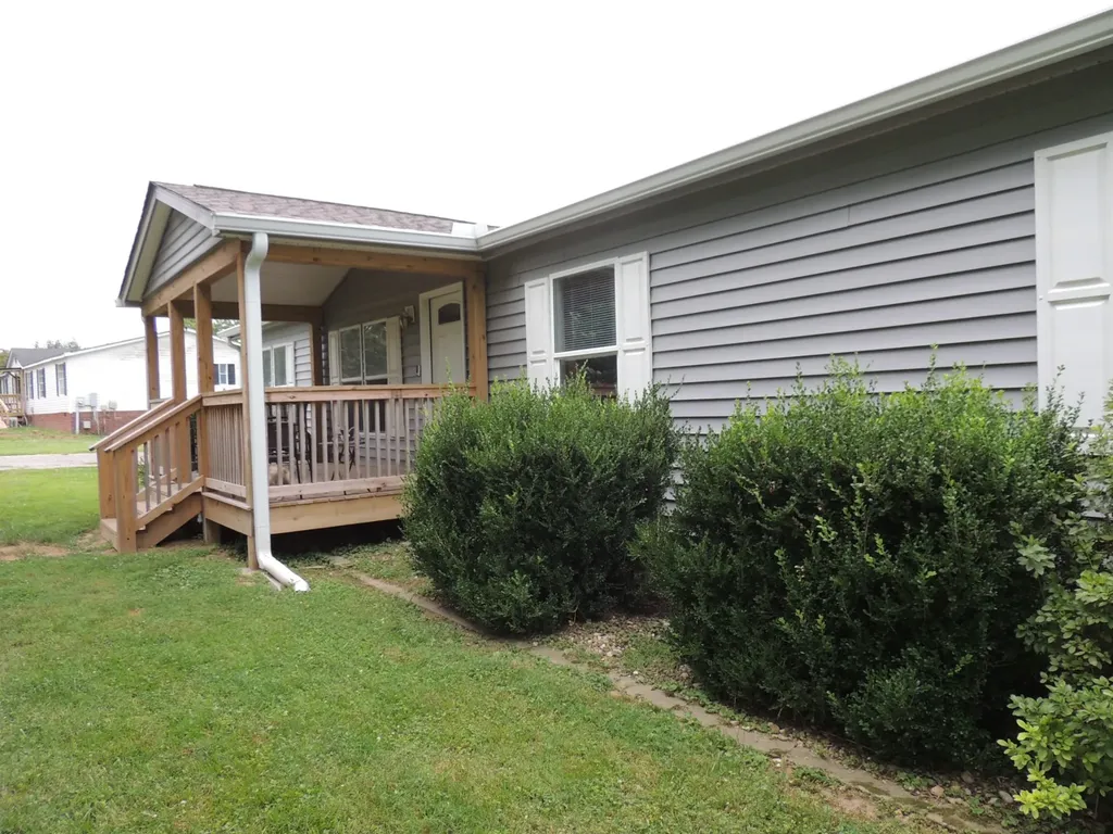 168 Lbj Drive Gallatin TN 37066