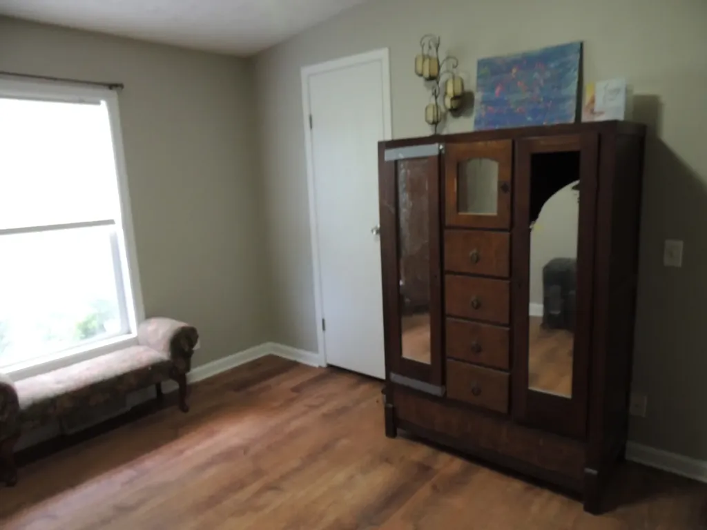 168 Lbj Drive Gallatin TN 37066