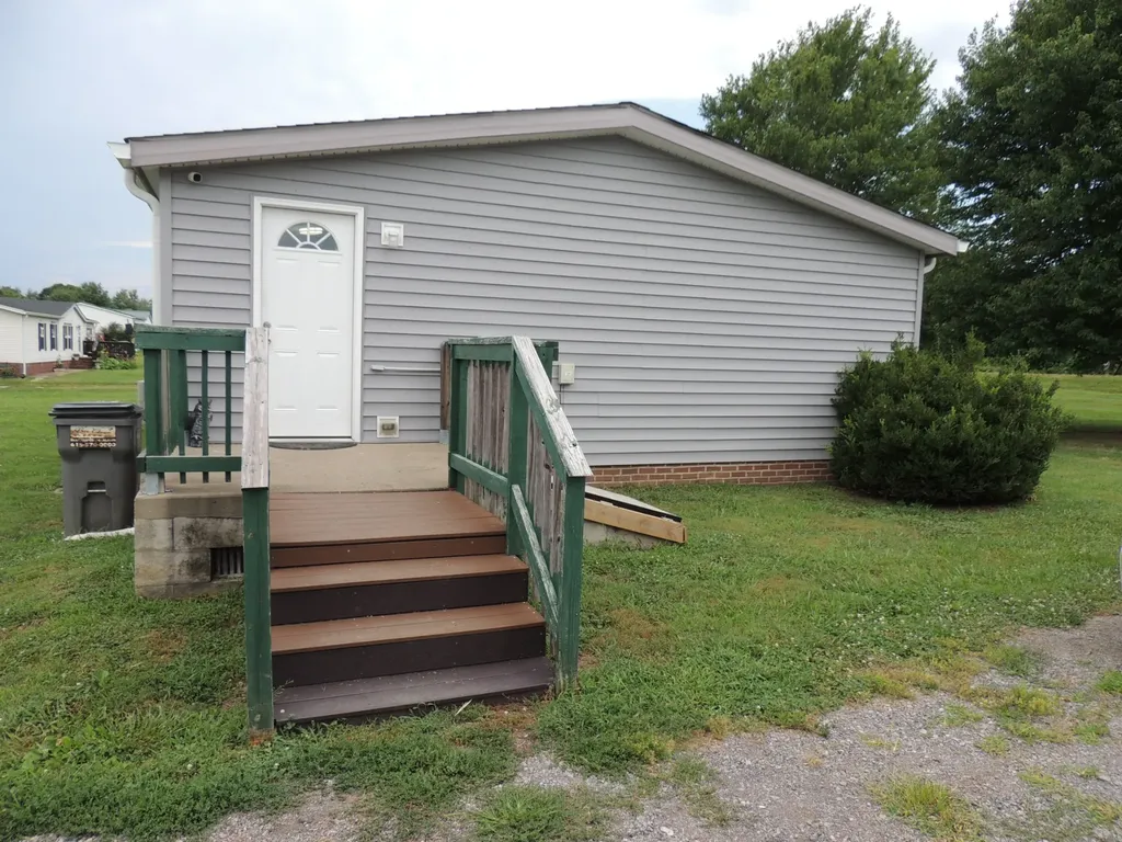 168 Lbj Drive Gallatin TN 37066