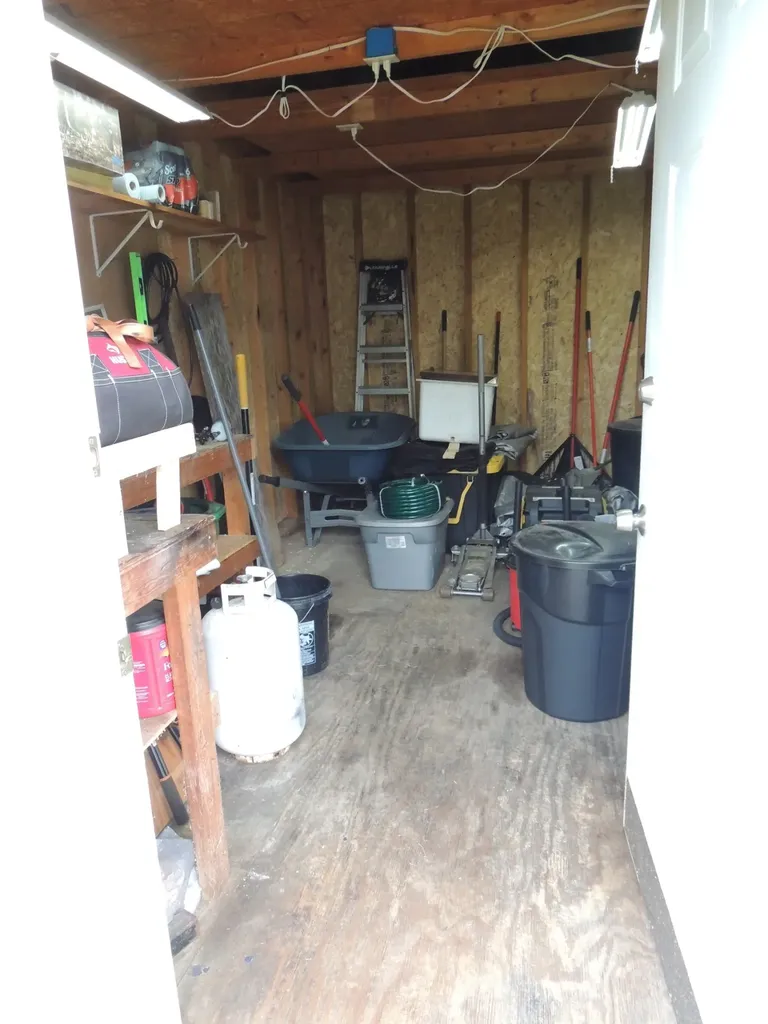 168 Lbj Drive Gallatin TN 37066