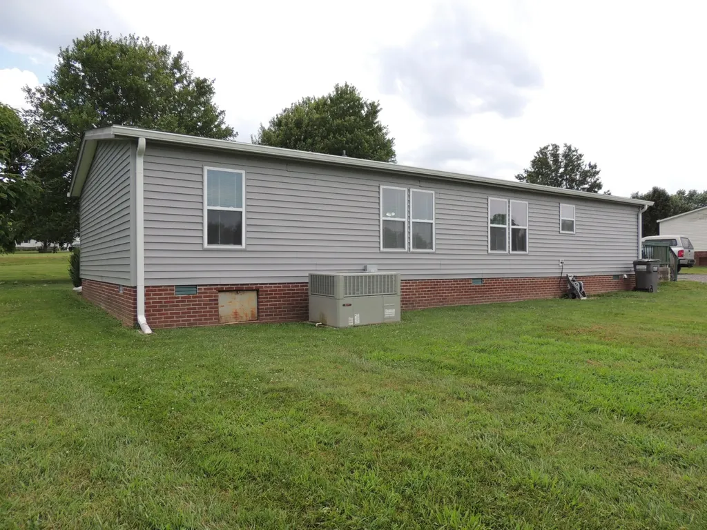 168 Lbj Drive Gallatin TN 37066