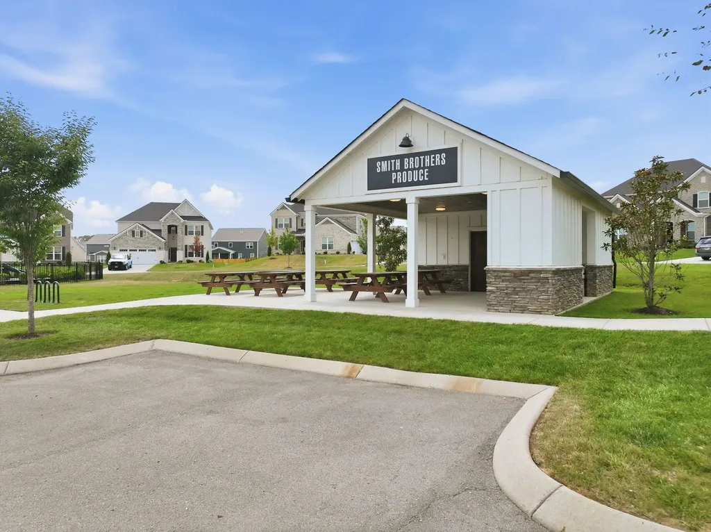 937 Pleasant Ridge Run Mount Juliet TN 37122