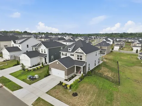937 Pleasant Ridge Run Mount Juliet TN 37122